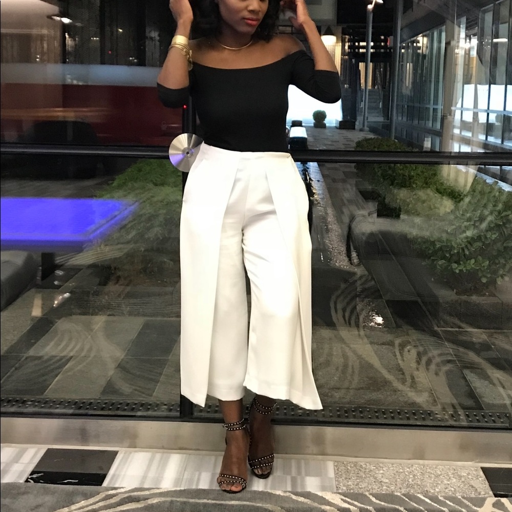 White Wide Leg Capris Pants